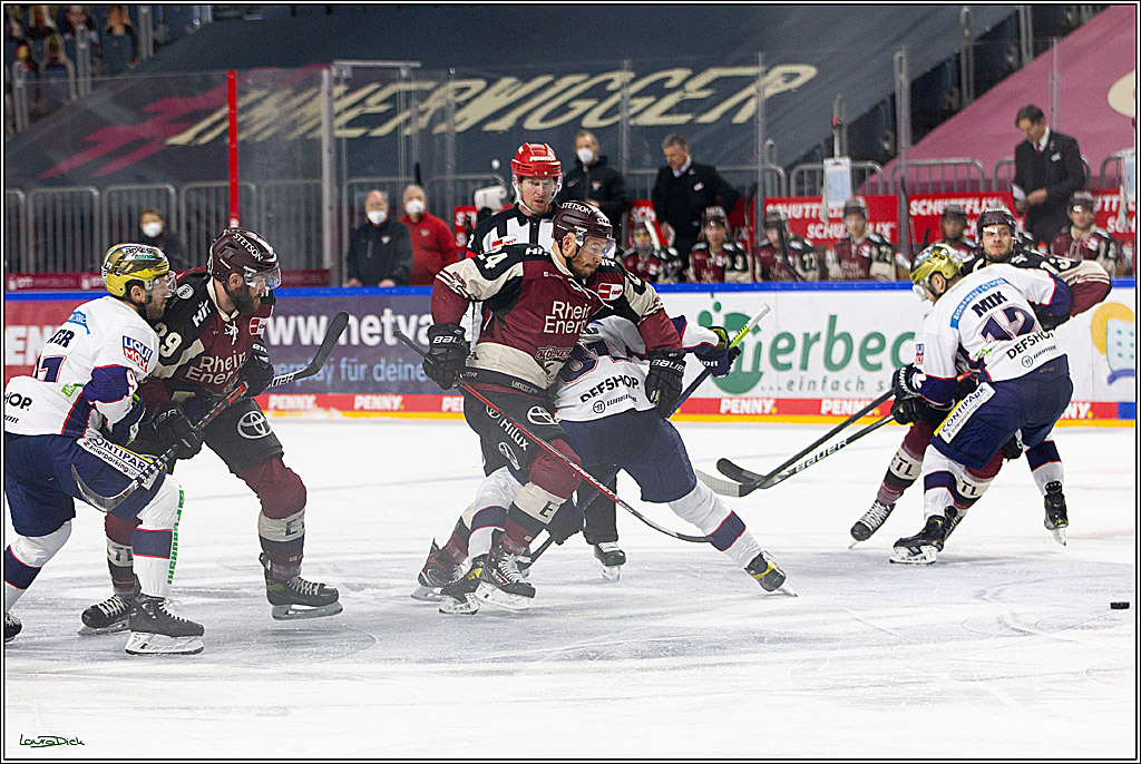 PENNY DEL;  Koelner Haie - Eisbaeren Berlin; Koeln, 10.03.2021